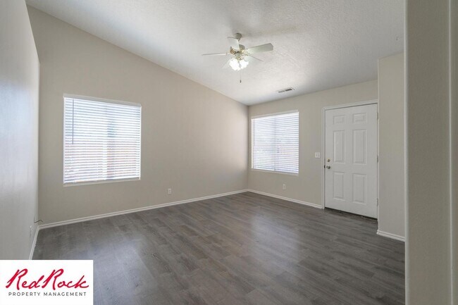 Foto del edificio - Charming 3 Bed, 2 Bath Home in the Heart of St. George!