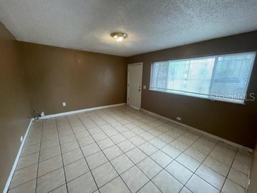 Foto del edificio - 9310 N 12th St