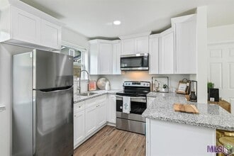 Building Photo - 212 Centerville St NE