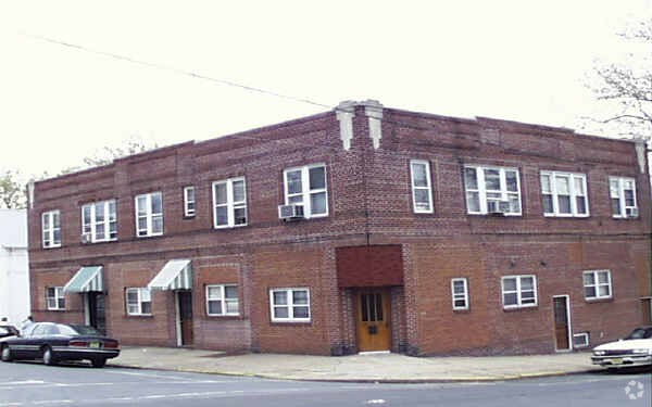 165 Quincy, ¡alejado - 165 Quincy Ave