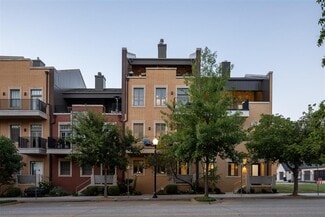 Building Photo - 115 NE 3rd St