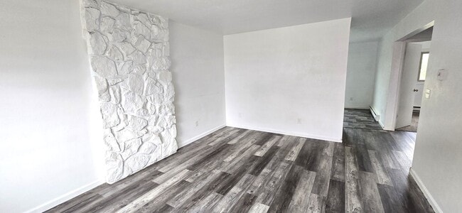 Building Photo - 8200 Ptarmigan Ave