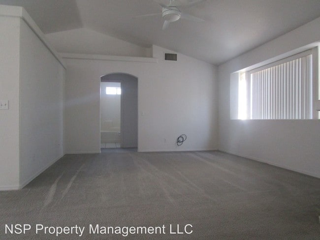 Building Photo - 3 br, 2 bath House - 1808 Palo Verde Blvd N