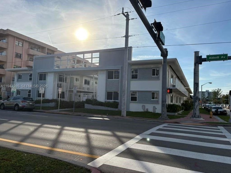 Building Photo - 6890 Abbott Ave