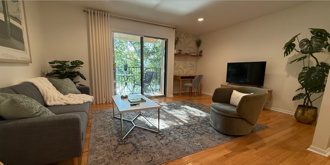 Living Room with River View - 515 Basswood Ave
