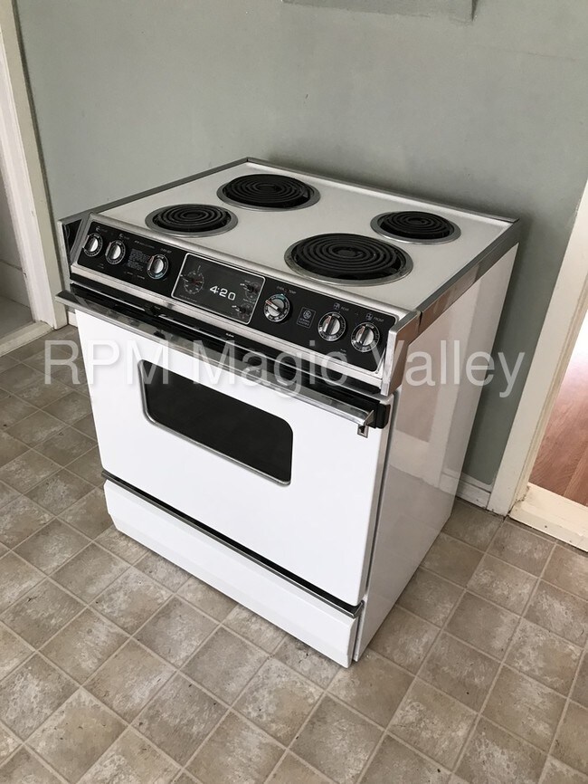 Foto del edificio - 3703 E 3600 N