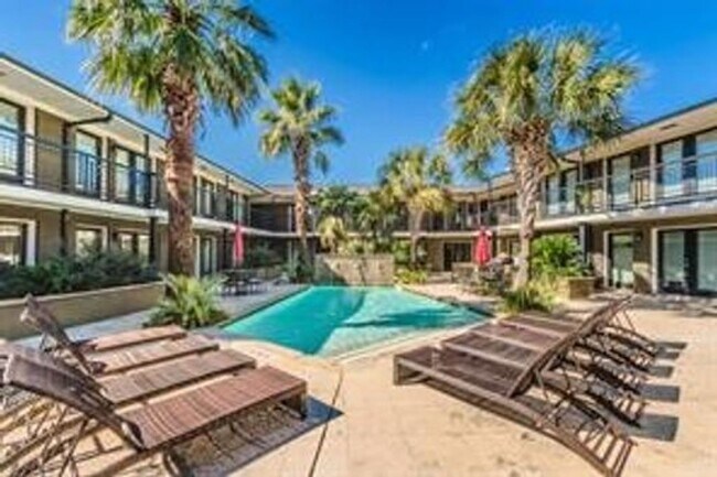 Foto del edificio - 7770 Meadow Rd