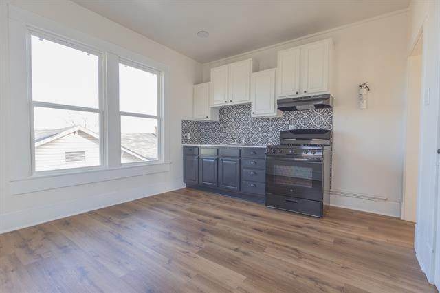 Foto del edificio - 2220 Bosque Blvd