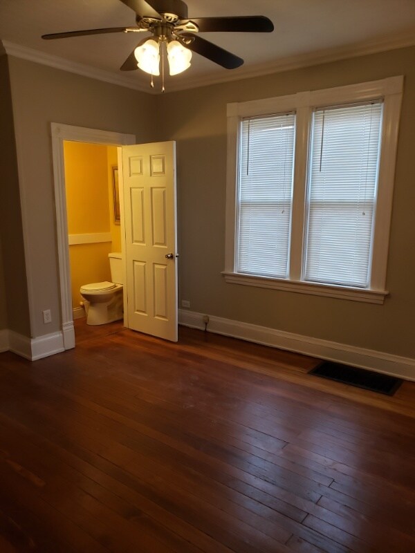 Building Photo - 4618 Simpson Ave
