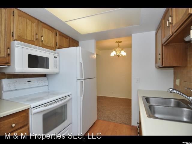 Foto del edificio - 4 br, 2 bath House - 975  E Essex Court Wa...