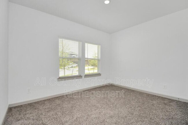 Building Photo - 4010 Elk Crk Ct