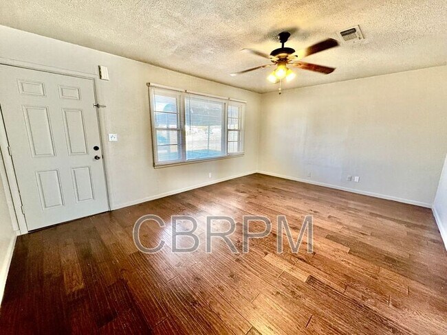 Foto del edificio - 710 11th St