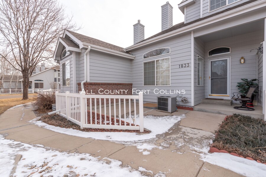 Quiet Johnstown Town Home Townhome Rentals in Johnstown CO