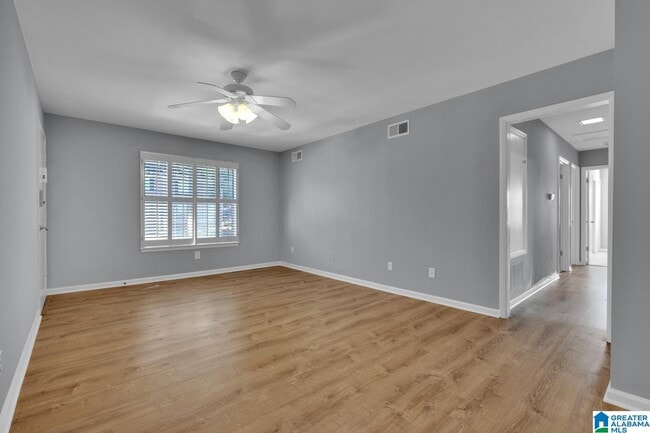 Building Photo - 2060 Montreat Dr