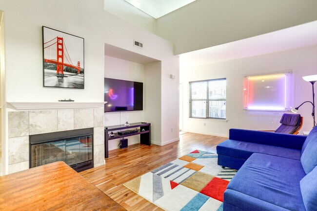 Foto del edificio - 5800 Tower Rd