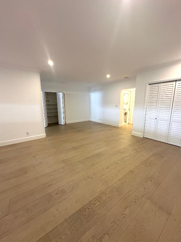 Building Photo - 1 Harbour Way