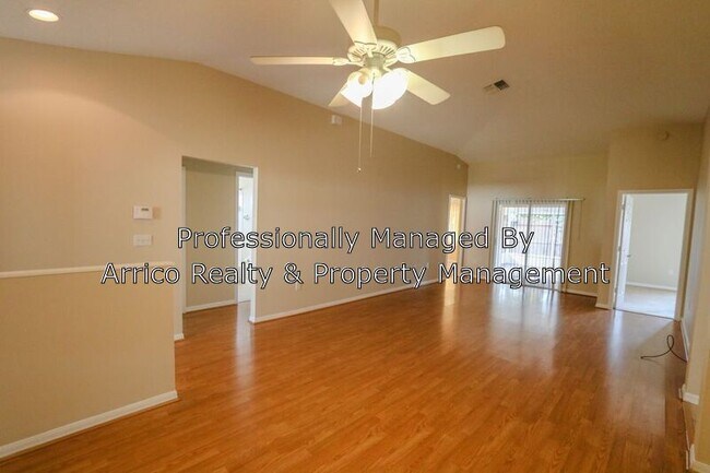 Building Photo - 1235 Alpine Lake Dr