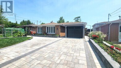 Building Photo - 994 Timmins Gardens