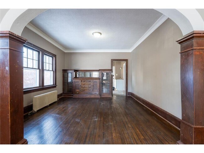 Foto del edificio - 1917 N Newton Ave