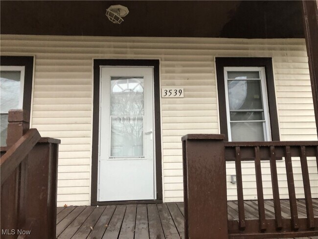 Foto del edificio - 3539 W 50th St