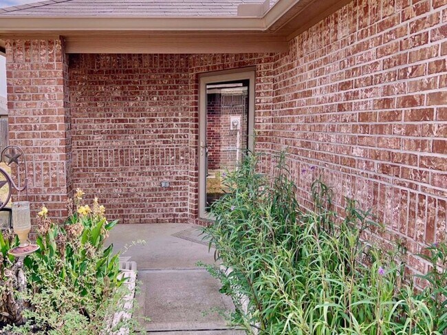 Building Photo - 29035 Jacobs River Dr