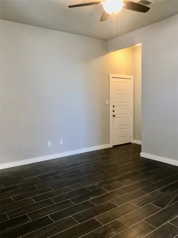 Building Photo - 925 Chaparral Trail