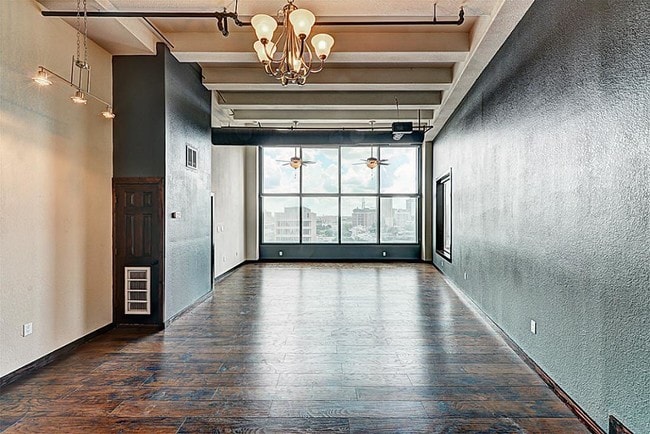 Building Photo - 110 Bagby St