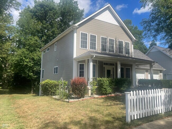 Foto del edificio - 5670 Honey Locust Dr