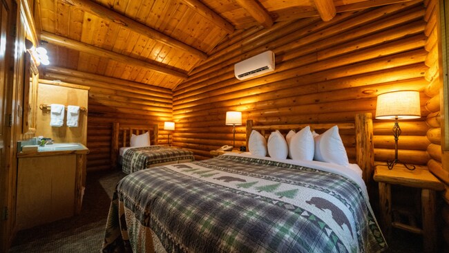 Foto del edificio - 3765 MT Highway 40 W