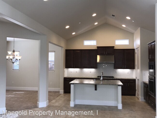 Building Photo - 3 br, 2 bath House - 14941 Breckinridge Ave.