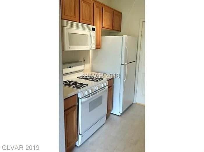 Building Photo - SOUTHWEST 1 BEDROOM CONDO