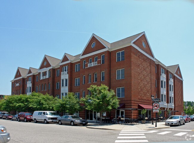 Foto del edificio - The Arbors at Port Warwick