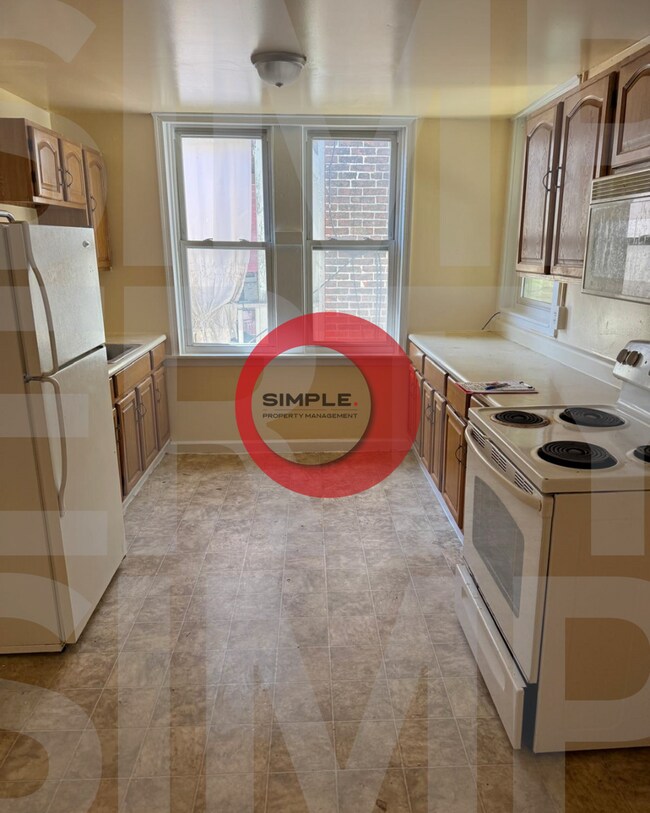 Photo - Multi-family building - Center City Apartment
