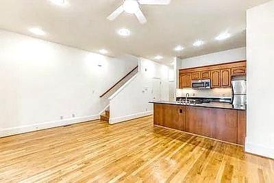 Foto del edificio - 1420 W Cary St