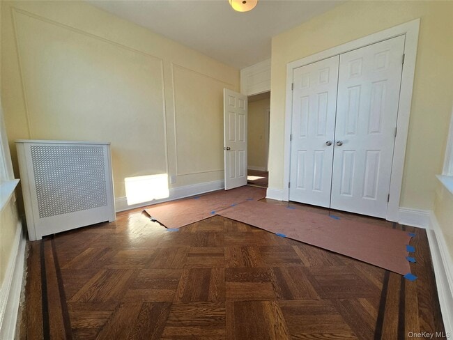 Foto del edificio - 32-64 45th St