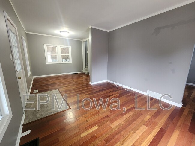 Foto del edificio - 719 Marsh St