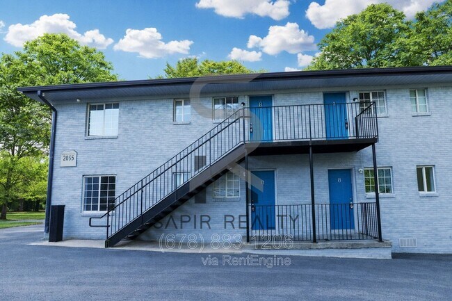 Foto del edificio - 2055 Alison Ct SW