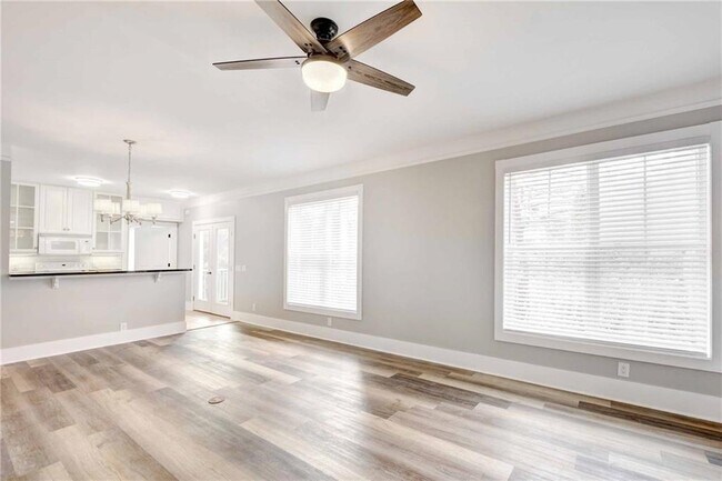 Foto del edificio - 146 Shady Brook Cir