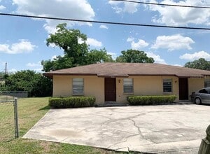 Building Photo - 6041 Crafton Dr
