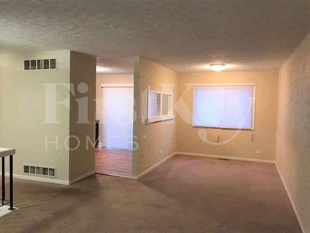 Building Photo - 5705 Allemong Dr