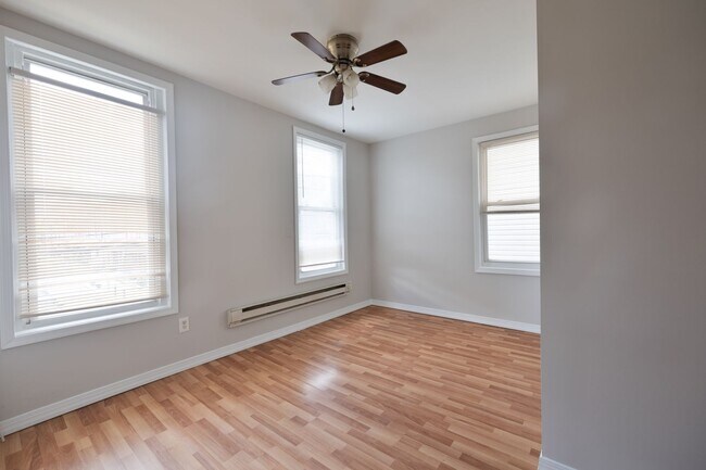 Foto del edificio - 524 N Preston St