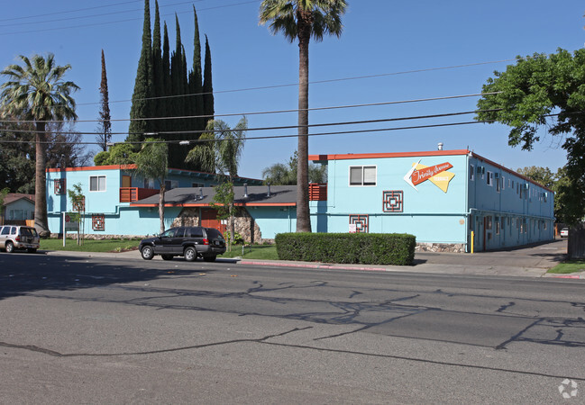 Terrace Apartments At The Cottage Apartments Modesto Ca