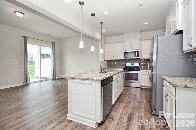 Foto del edificio - 9328 Glenburn Ln