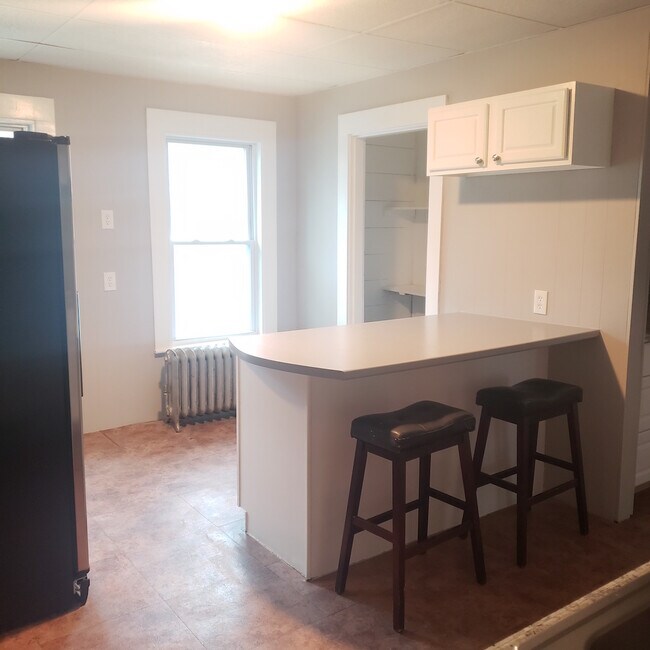 12 Flagg St Worcester Ma Apartments Worcester Ma Apartments Com