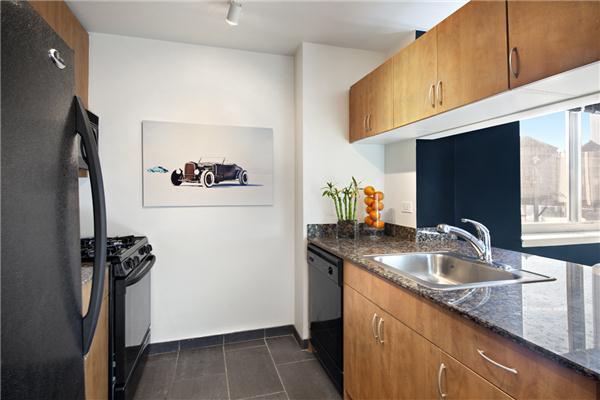 Building Photo - 66 West 38th Street