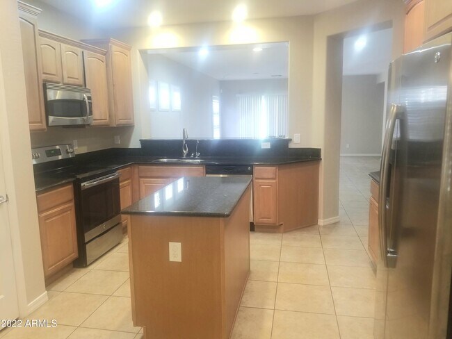 Foto del edificio - 27021 N 51st Ln