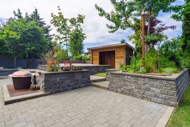 Building Photo - 3Bd/2Ba Seattle Home