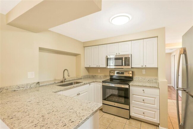 Foto del edificio - 3505 Wiltshire Dr