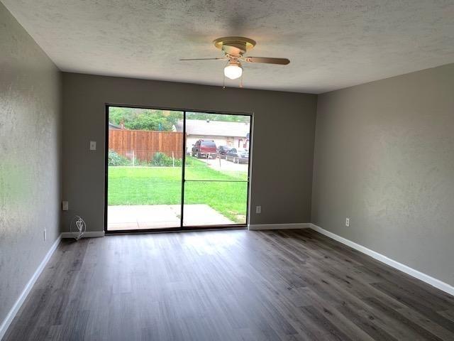 Building Photo - 5041 Amhurst Ln