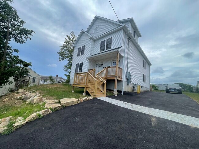 Foto del edificio - 350 Pleasantview Ave
